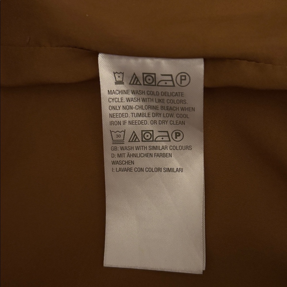 Two button notch collar Blazer - Picture 8 of 10